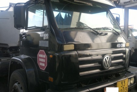 Volks - 40-300 2001/2001 - Cavalo Mecânico